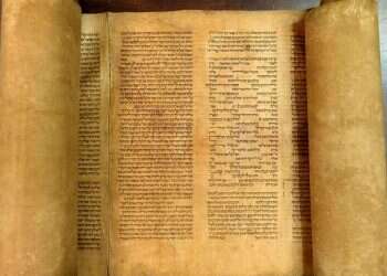 Lost Torah scroll turns up 83 years after dissappearing on Kristallnacht