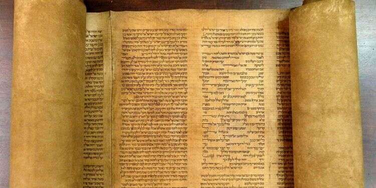 A 79-year-old German pastor recently handed a Torah scroll last seen on Kristallnacht over to the Gorlitz Municipality Lost Torah scroll turns up 83 years after dissappearing on Kristallnacht