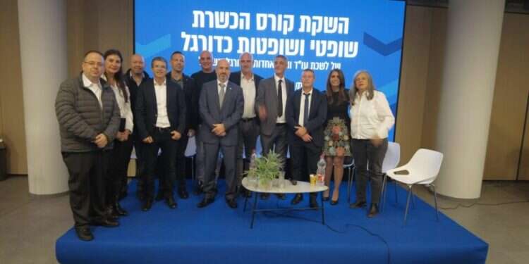 That's a foul, your honor:  New program trains Israeli lawyers to be soccer referees