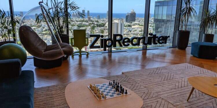 Online marketplace ZipRecruiter to double Tel Aviv workforce