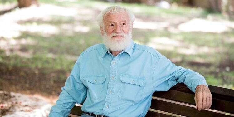 Israeli cultural icon Yoram Taharlev dies at 84