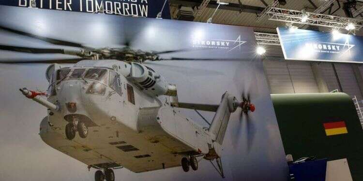 Israel signs deal to buy $3B in US helicopters, tankers