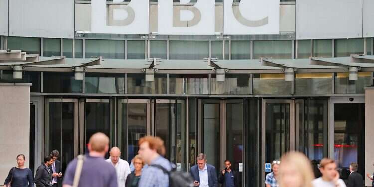 'No self-respecting Jew would continue to work for BBC'