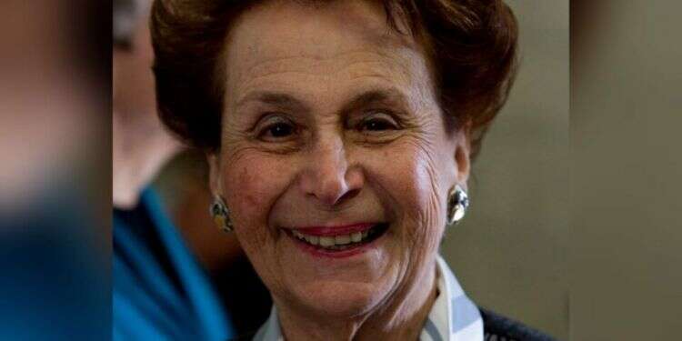 President's mother laid to rest, remembered as 'source of strength'