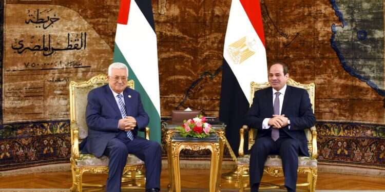 PA leader Abbas in resort town to meet with Egyptian president