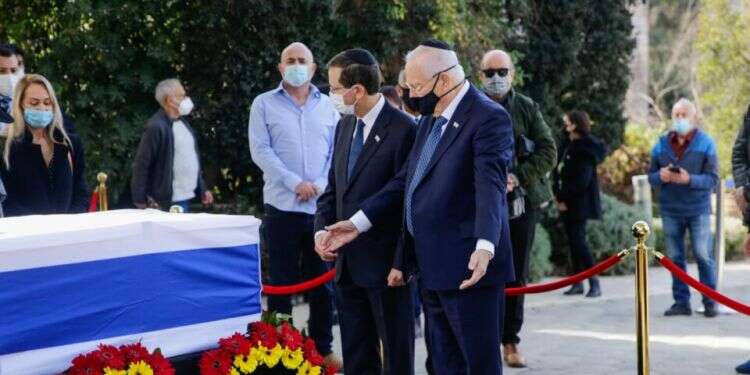 World leaders offer President Herzog condolences following his mother's death