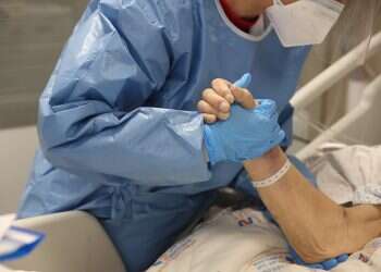 More Israelis contracted COVID in January than throughout 2021