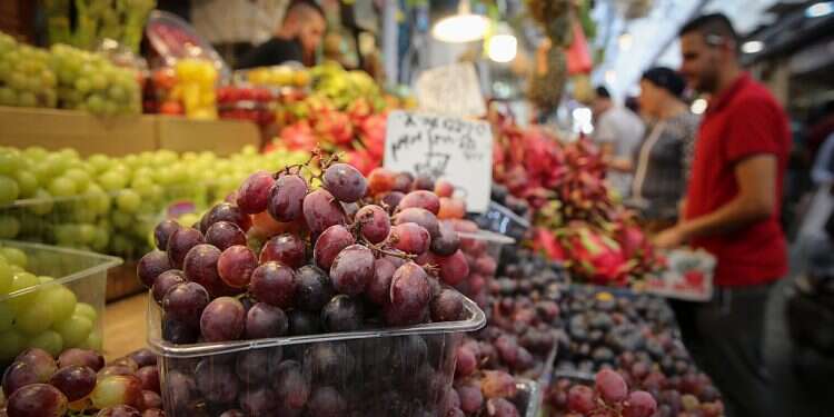 2021 sees global food prices soar to 10-year high