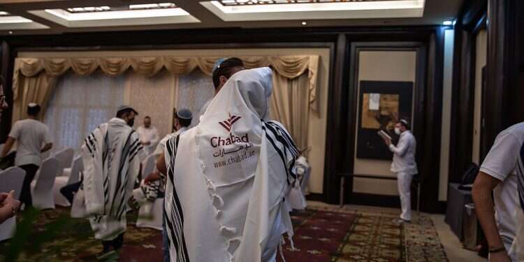 Gulf Jews kick off campaign to restore Bahrain Jewish cemetery