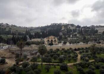 Nature Authority backs down from Mount of Olives park plan