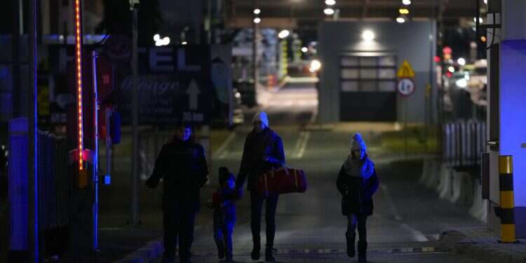 Israeli Embassy in Ukraine moves to Poland on FM's orders