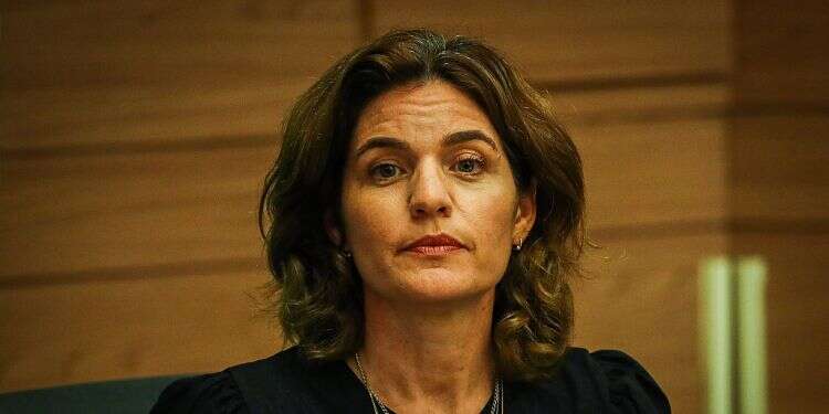 Threat of massive oil spill off Israel's shore lifted