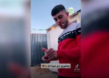 Footage of Palestinian burning mezuzah sparks social media firestorm