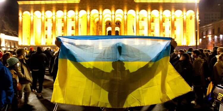 Americans, Canadians answer Ukraine call for foreign fighters