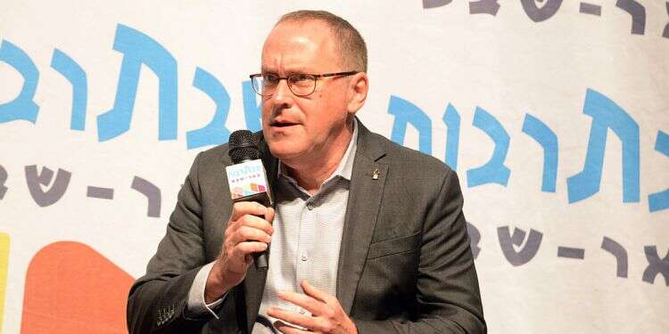 Islamist 'modesty patrol' threatened students on campus, BGU president reveals