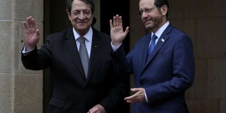 Israel says outreach to Turkey won't come at Cyprus' expense