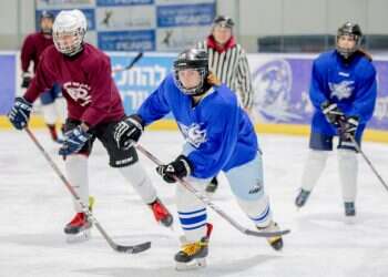 Iran pulls out of women's ice hockey championship after being slated against Israel