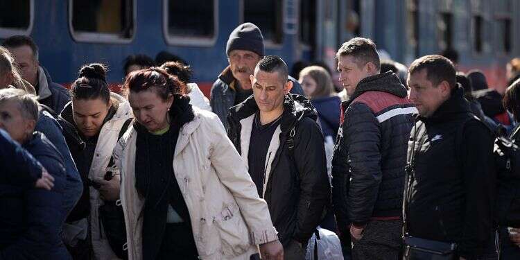 Ukrainian refugees to receive free medical care in Israel