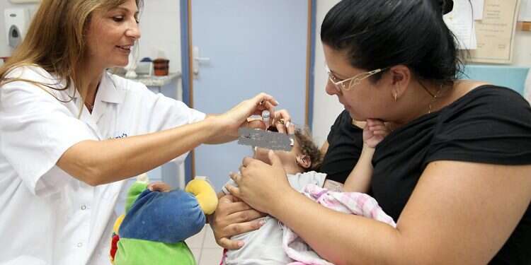 More Israeli cities report evidence of polio
