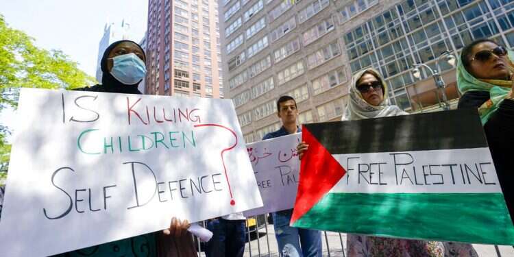 Poll: Americans becoming less pro-Israel, more pro-Palestinian