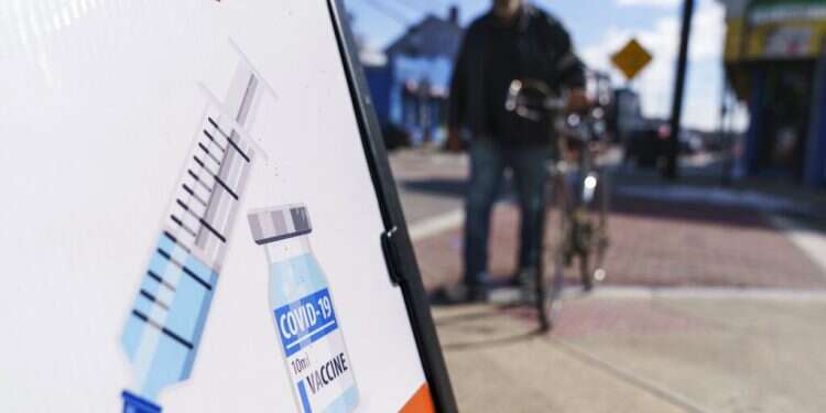 US green lights COVID boosters for Americans 50 and over