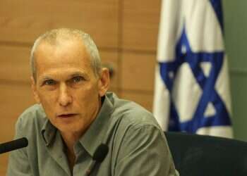 Israel to make it easier for Israelis to bear arms in wake of terror wave