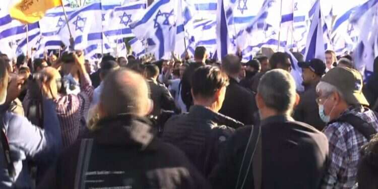 Rocket fired on southern Israel after tensions boil in Jerusalem