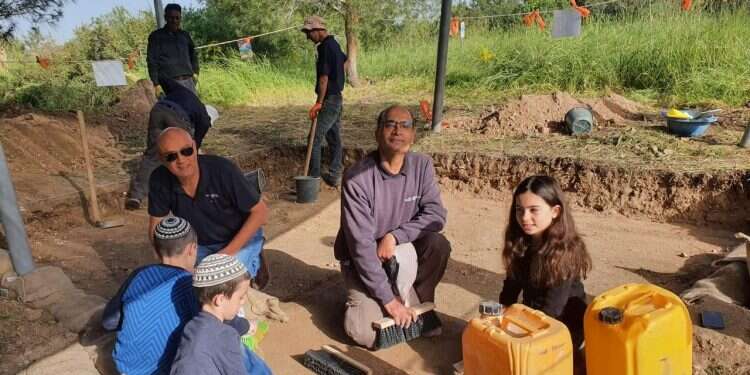 Family out for a hike stumbles across Byzantine-era mosaic