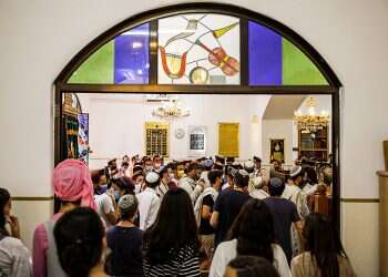 Under extra security, synagogues in Israel and abroad prepare for Passover