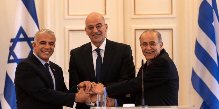 Foreign Minister Yair Lapid with Greek Foreign Minister Nikos Dendias and Cyprus's Minister of Foreign Affairs Ioannis Kasoulidis in Athens, Greece, April 5, 2022 Greece, Cyprus, Israel to expand energy cooperation amid Ukraine war