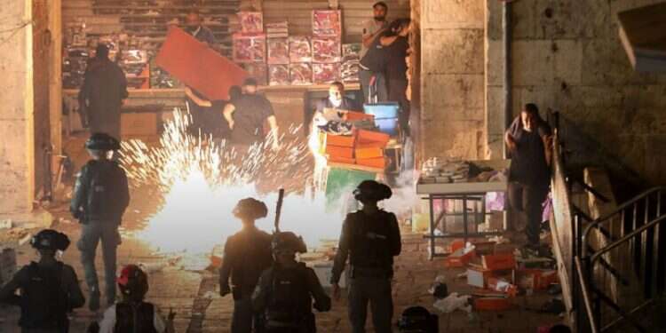 Most Israelis see 'little to no chance' of peace in mixed cities, poll finds