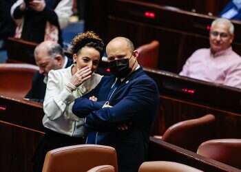 Will the government survive Silman's exit? This is what could happen