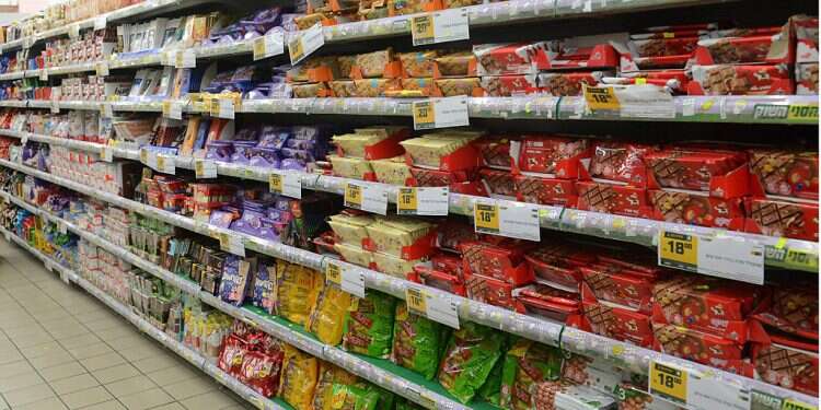 Salmonella scare takes $300M bite out of Israeli food giant's market value