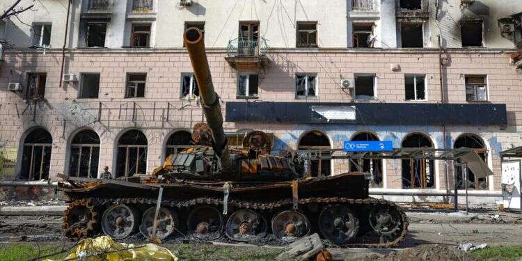 US presses allies to 'move heaven and earth' to arm Ukraine