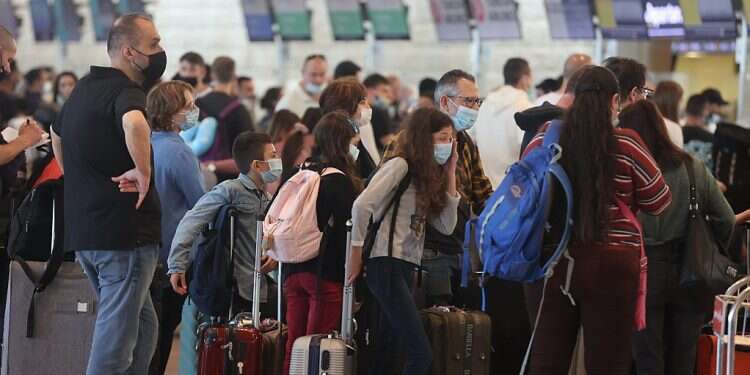 Panic at B-G Airport after US family packs unexploded bombshell to take home