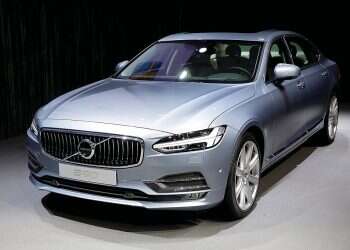 Volvo invests in Israeli startup's super-fast EV batteries