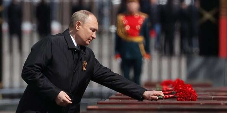 US intel chief says Putin preparing for prolonged, expanded conflict in Ukraine