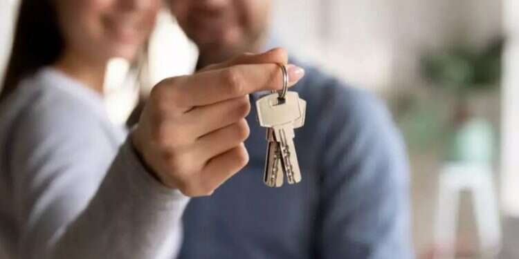 High-tech workers must stop pushing housing prices up