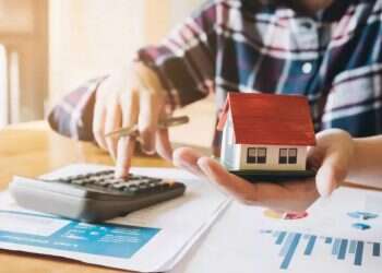 Interest hike expected to have dramatic effect on mortgage holders