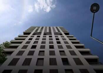 Muslim man pushes 90-year-old Jewish neighbor to his death in France