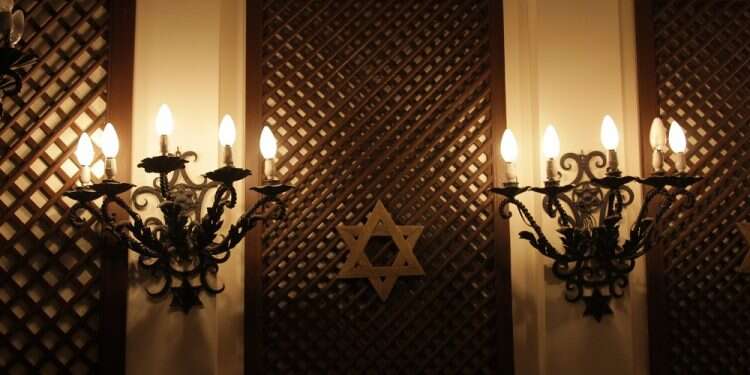 The Jewish Museum of Greece Museum exhibit dates Jewish presence in Greece to 4th century BCE