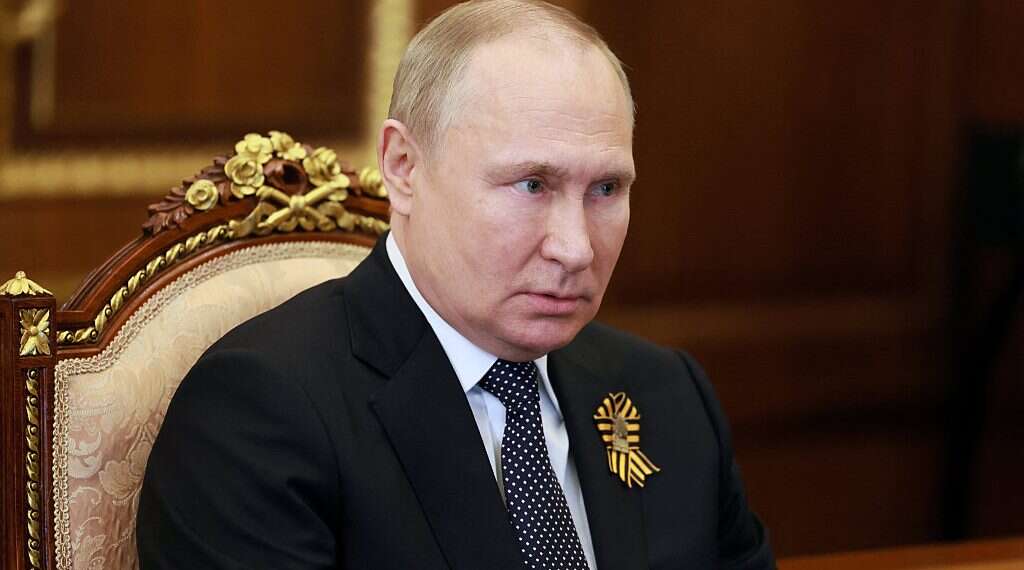 US intel chief says Putin preparing for prolonged, expanded conflict in Ukraine