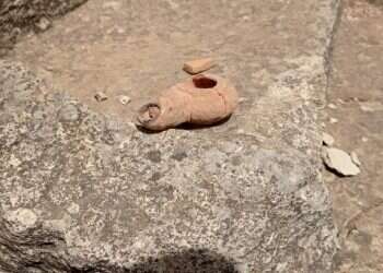Clay candle dating back to Hellenistic Period discovered in Samaria