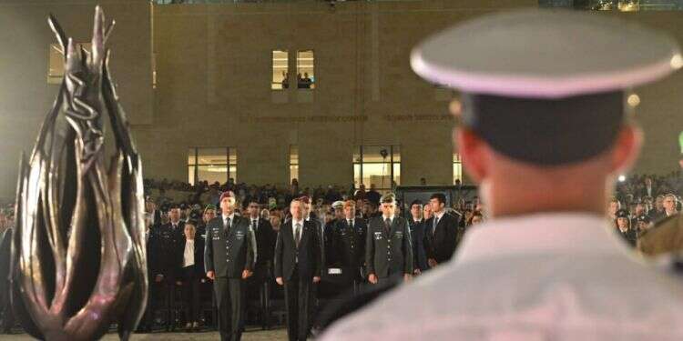 President Isaac Herzog and IDF Chief of Staff Aviv Kochavi attend the Western Wall Memorial Day state ceremony At start of Memorial Day, Herzog says Israelis 'prepared' to face security challenges