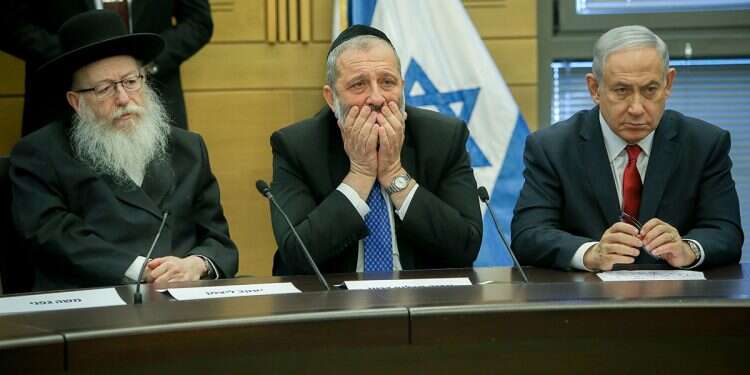 UTJ MK Yakov Litzman, Shas leader Aryeh Deri, and Opposition Leader Benjamin Netanyahu Opposition parties lock horns over possibility of another election