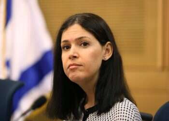 Eyeing European market, Israel renews gas explorations