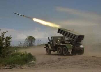 Denmark, US send weapons to Ukraine as Russia pummels hold-out city in east