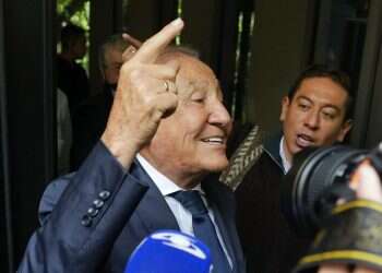 Colombian presidential candidate mixes up Einstein with Hitler