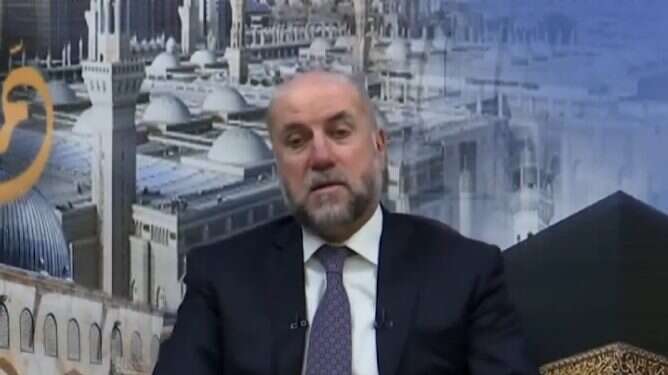 Adviser to Mahmoud Abbas incites violence against Israel