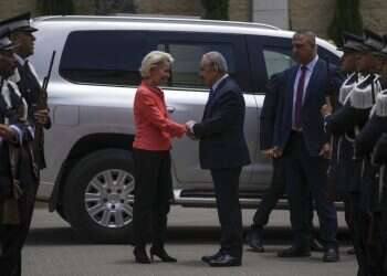 EU restarts flow of funding to Palestinians